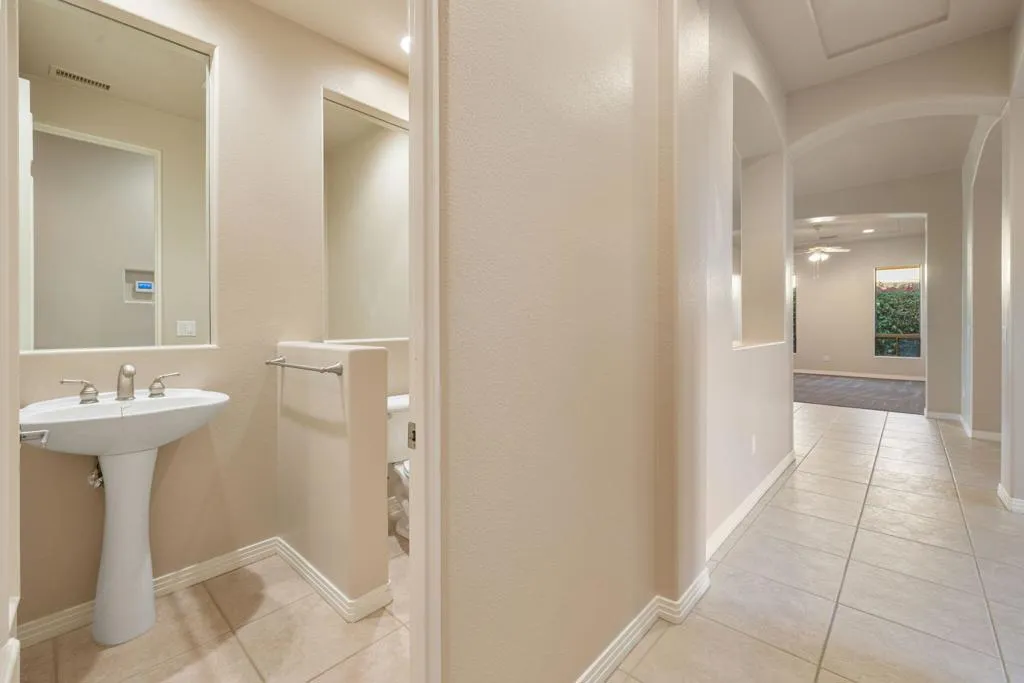 74172 Via Venezia, Palm Desert, California 92260 home-pic-62